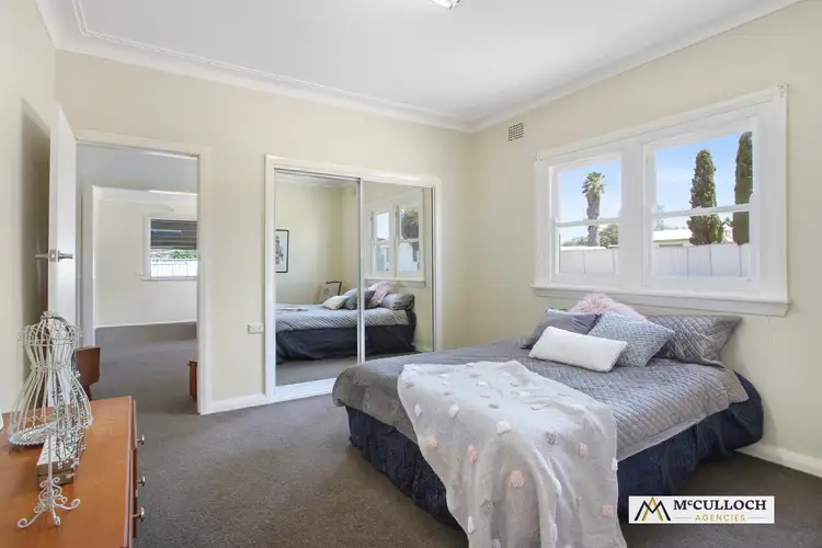 Fourth view of Homely house listing, 33 Cambridge Street, Tamworth NSW 2340