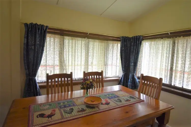 Fifth view of Homely house listing, 11 Lachlan Street, Yeoval NSW 2868