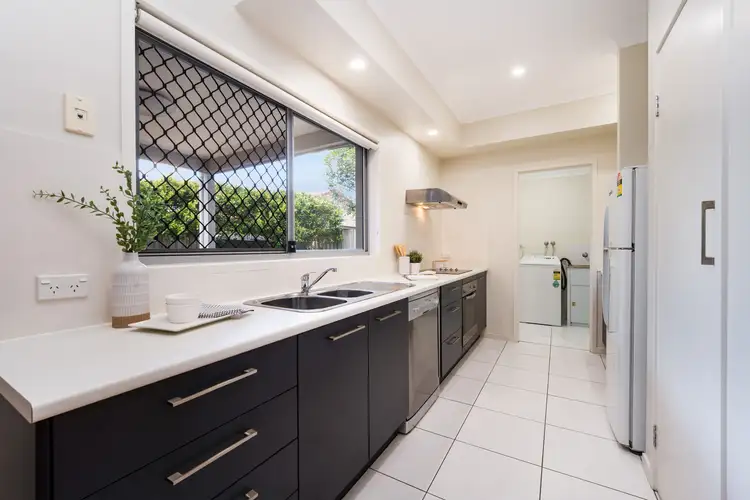 Sixth view of Homely house listing, 3/32 Drayton Terrace, Wynnum QLD 4178