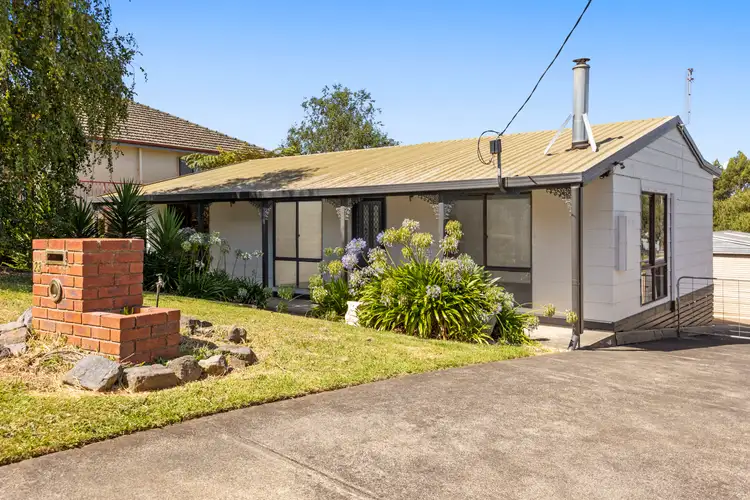 23 Bent Street, Leongatha VIC 3953