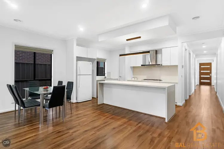 Fifth view of Homely house listing, 3 Headingley Grove, Strathtulloh VIC 3338