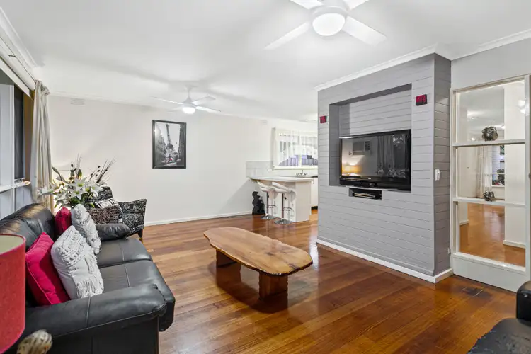 Fifth view of Homely house listing, 6 Nowa Court, Frankston VIC 3199