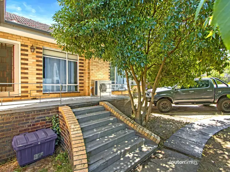 Main view of Homely unit listing, 1/4 Bennison Street, Croydon VIC 3136