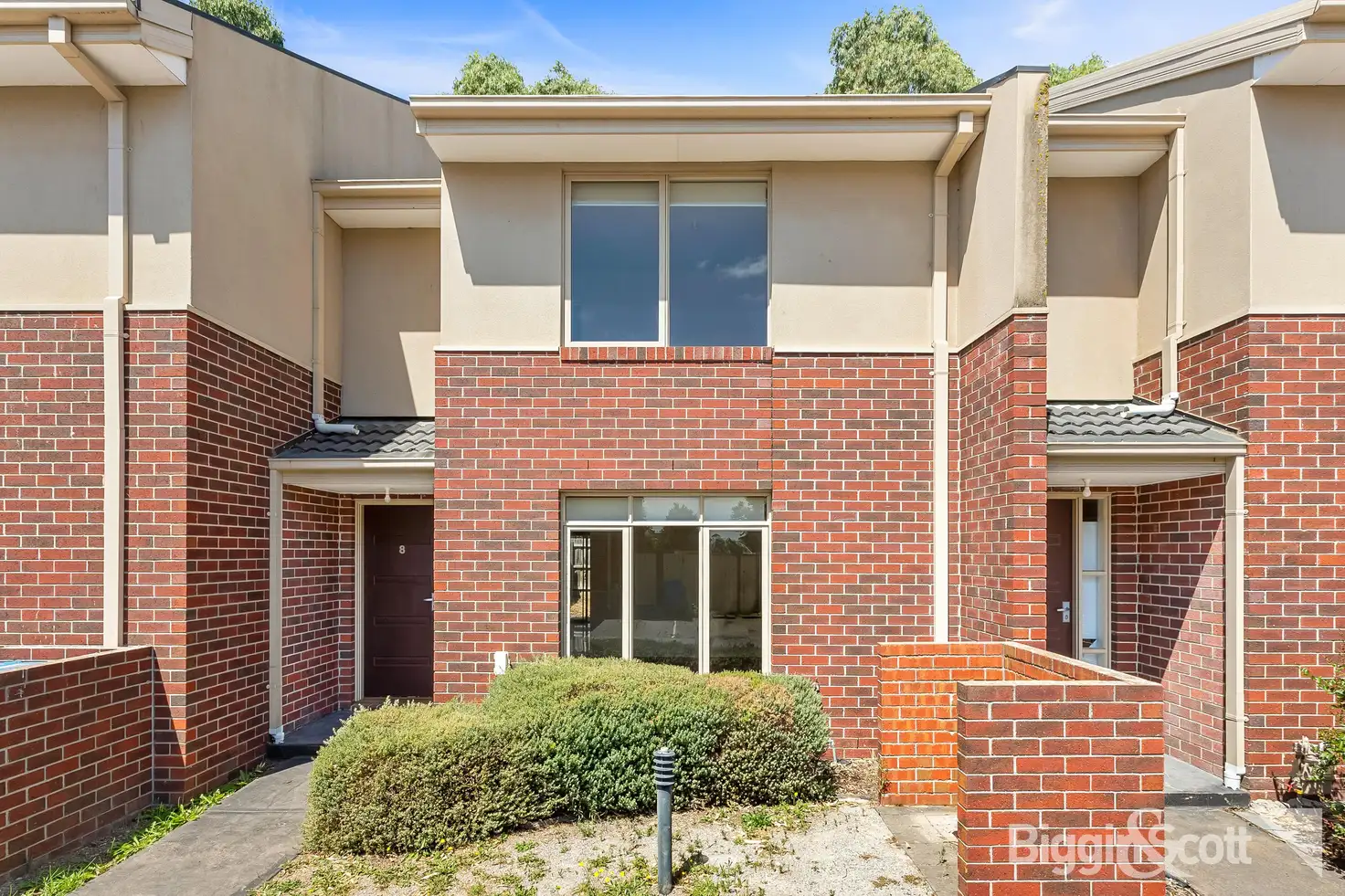 Main view of Homely townhouse listing, 8/139 Endeavour Drive, Cranbourne North VIC 3977
