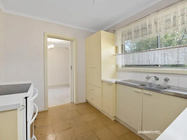 Fifth view of Homely house listing, 16 Tinarra Court, Kilsyth VIC 3137