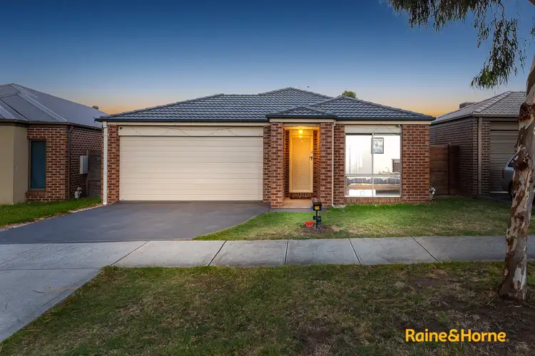 Main view of Homely house listing, 19 Braestar Street, Cranbourne VIC 3977