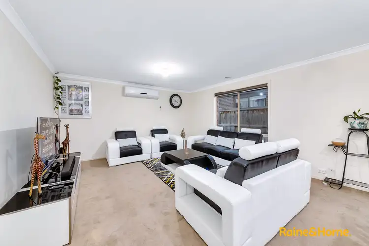Fifth view of Homely house listing, 19 Braestar Street, Cranbourne VIC 3977