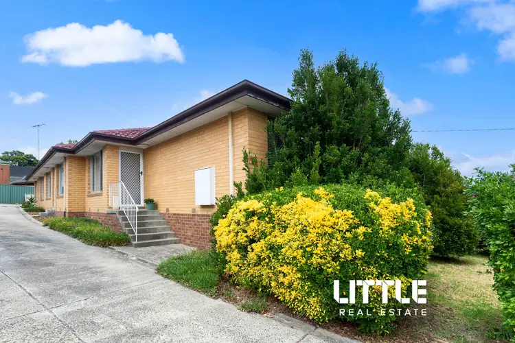 2/3 Howden Street, Oakleigh East VIC 3166