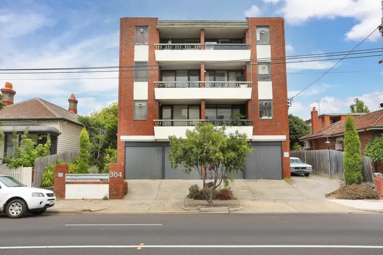 2/304 Brunswick Road, Brunswick VIC 3056