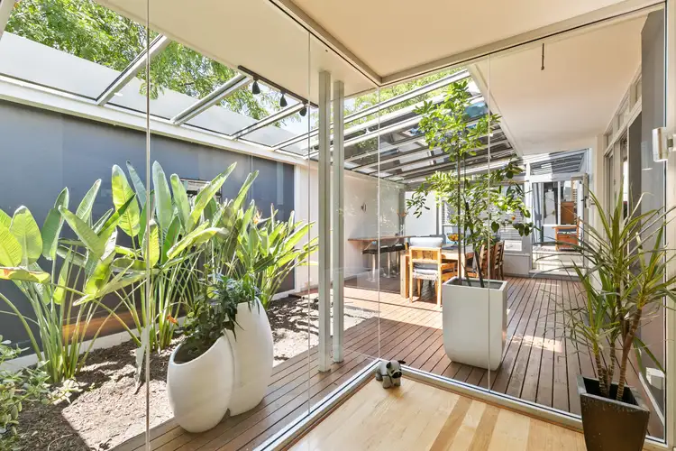 107 Salvado Road, Subiaco WA 6008