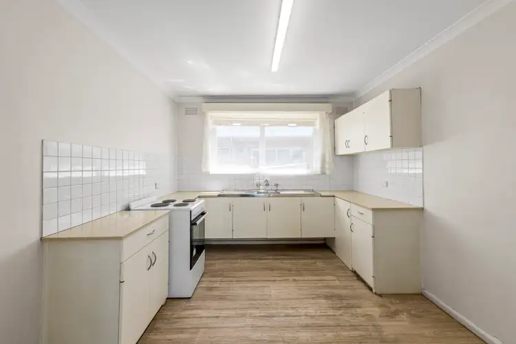 Third view of Homely flat listing, 8/560 Pascoe Vale Road, Pascoe Vale VIC 3044