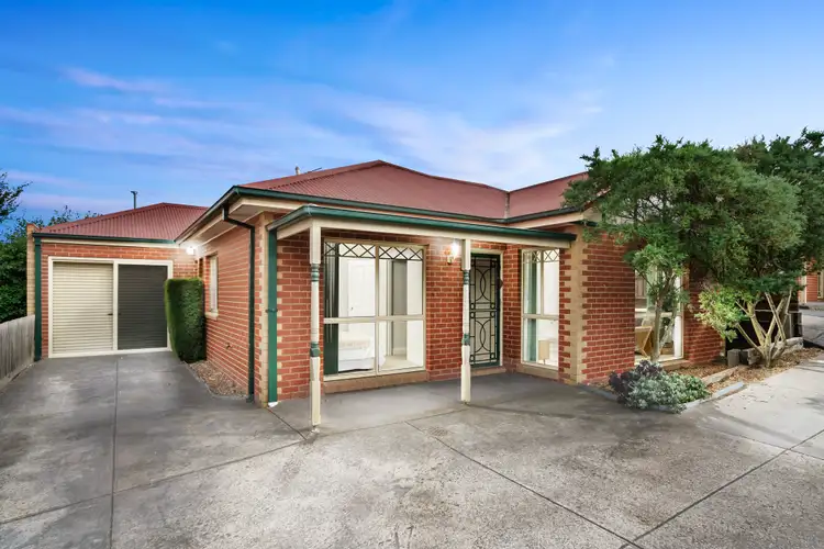 4/49 Brook Street, Sunbury VIC 3429