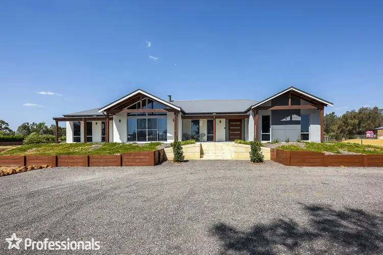60 Florence Place, Oakford WA 6121