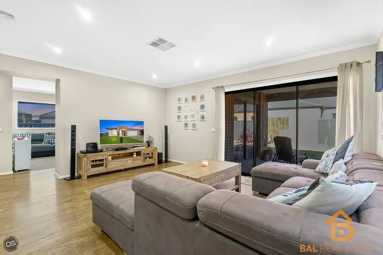 Sixth view of Homely house listing, 1 Bunyip Street, Weir Views VIC 3338