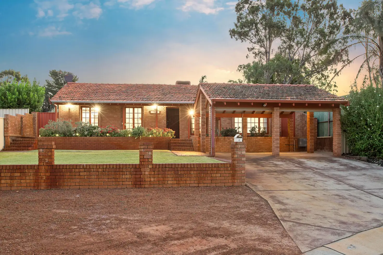 Main view of Homely house listing, 4 Galahad Place, Camillo WA 6111