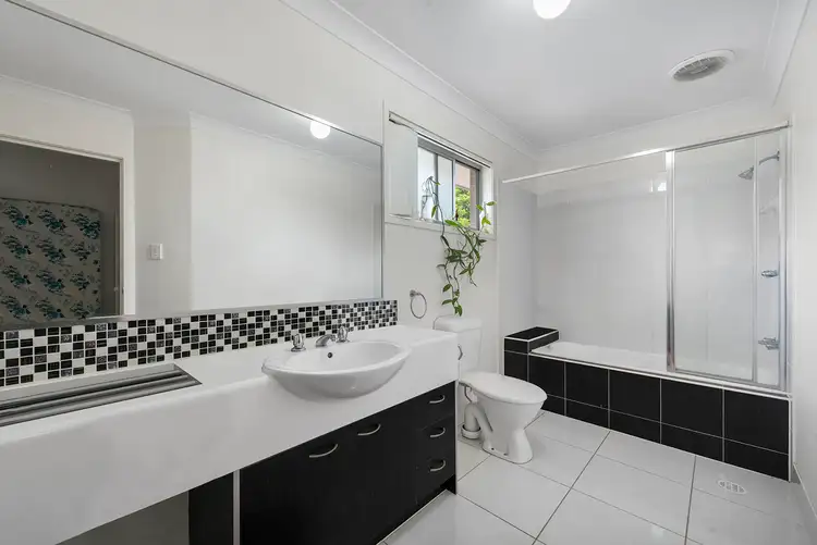 Sixth view of Homely townhouse listing, 2/350 Leitchs Road, Brendale QLD 4500