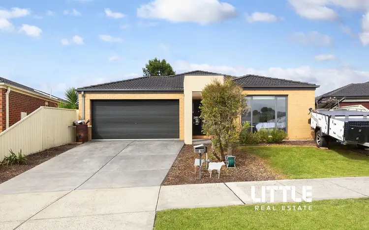 9 Azure Court, Pakenham VIC 3810