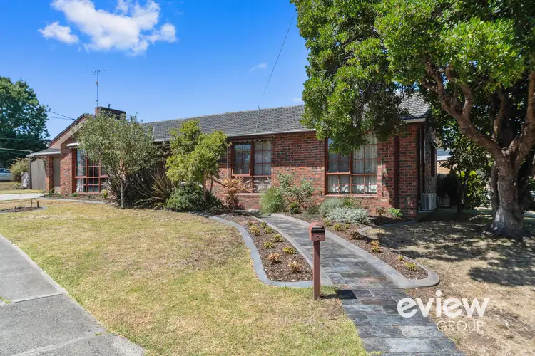 2 Milford Crescent, Frankston VIC 3199