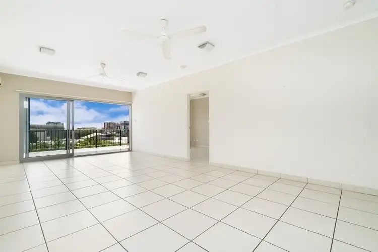Fifth view of Homely apartment listing, 7/2 Lindsay Street, Darwin City NT 800