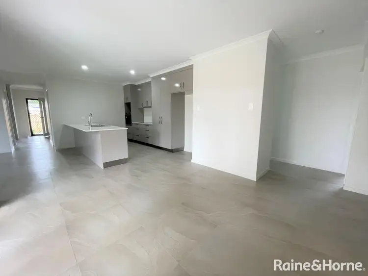 Fifth view of Homely house listing, 8 Banbury Court, Urraween QLD 4655