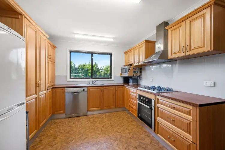 Fifth view of Homely house listing, 941 Pemberton Street, West Albury NSW 2640