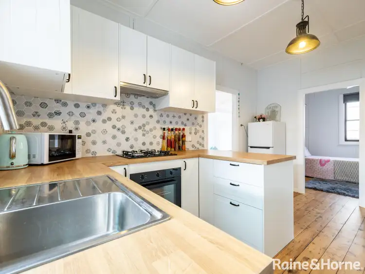 Fifth view of Homely house listing, 6 Hamilton Street, South Bathurst NSW 2795