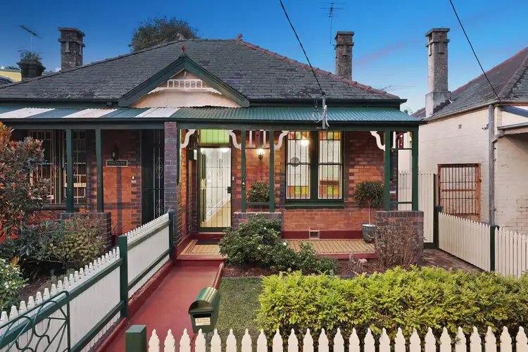 147 Addison Road