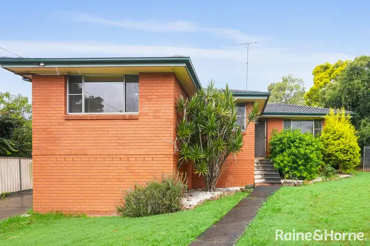 14 Lyn Circuit, Jamisontown NSW 2750