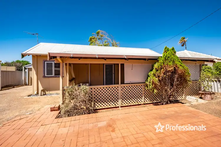 25 Quarry Street, Geraldton WA 6530