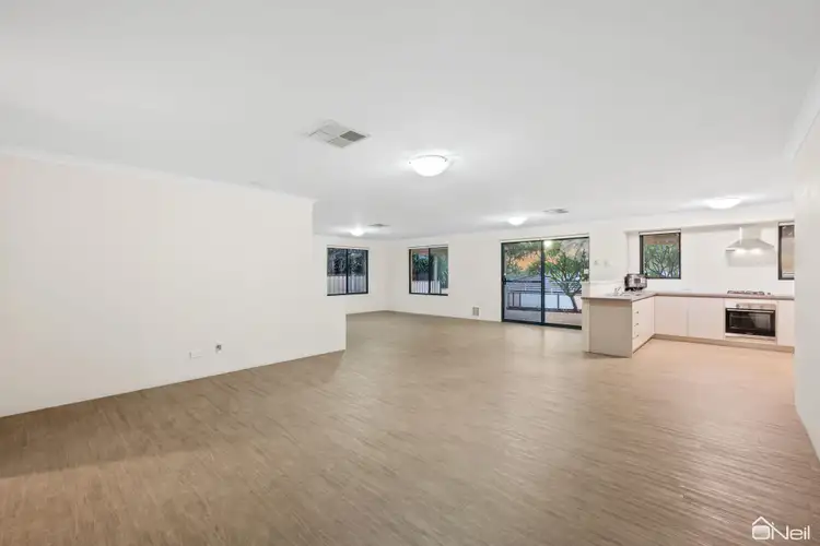 Seventh view of Homely house listing, 2 Butler Pass, Kelmscott WA 6111