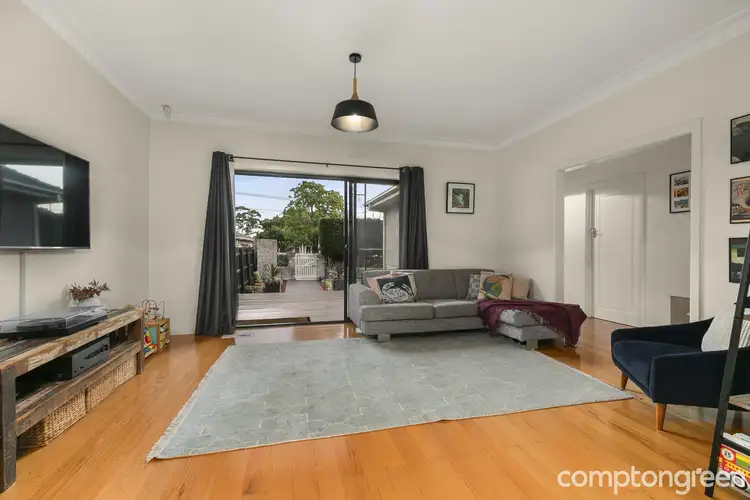 Third view of Homely house listing, 1/122 Essex Street, Pascoe Vale VIC 3044