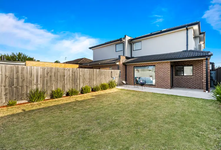 Fourth view of Homely townhouse listing, 4A Caroline Street, Thomastown VIC 3074