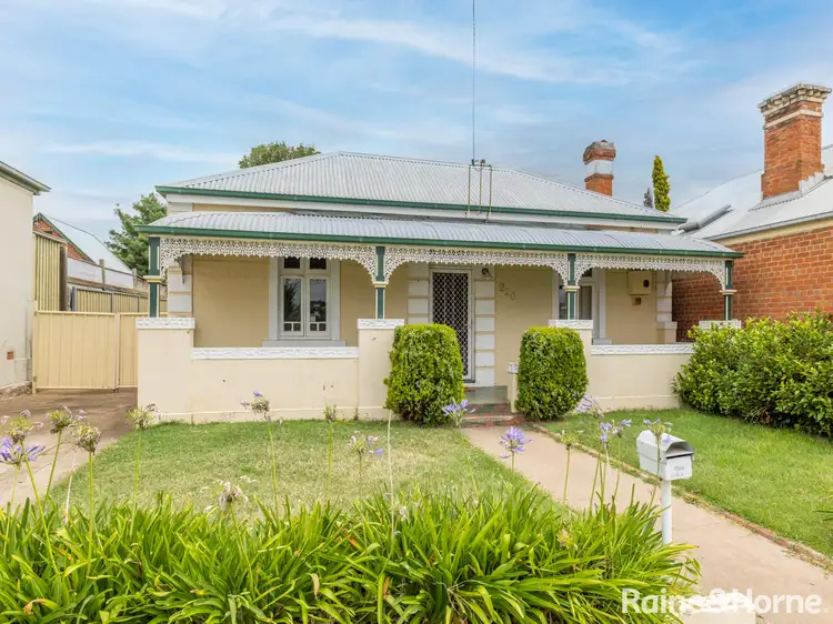220 Rocket Street, Bathurst NSW 2795