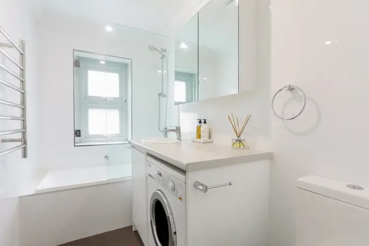 Fifth view of Homely apartment listing, 2/89 Roscoe Street, Bondi Beach NSW 2026