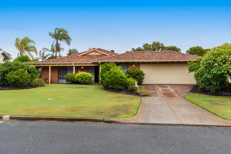 29 Bainton Road, Leeming WA 6149
