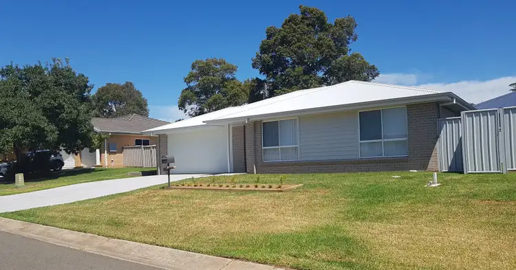 2 Marsden Close