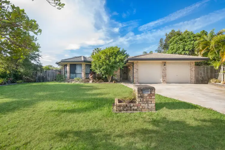 8 Alison Street, Slade Point QLD 4740