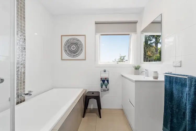 Sixth view of Homely house listing, 5 Conway Court, Somerville VIC 3912