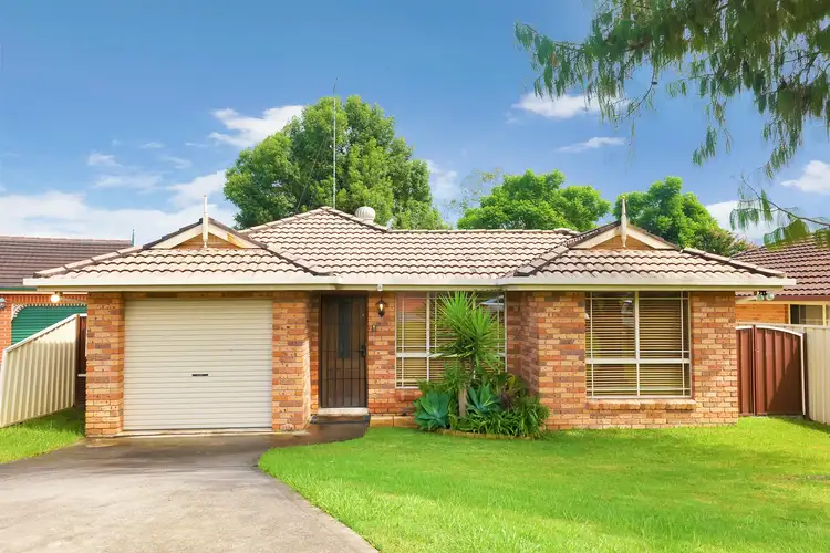 8 Ernstine Hill Close, Glenmore Park NSW 2745
