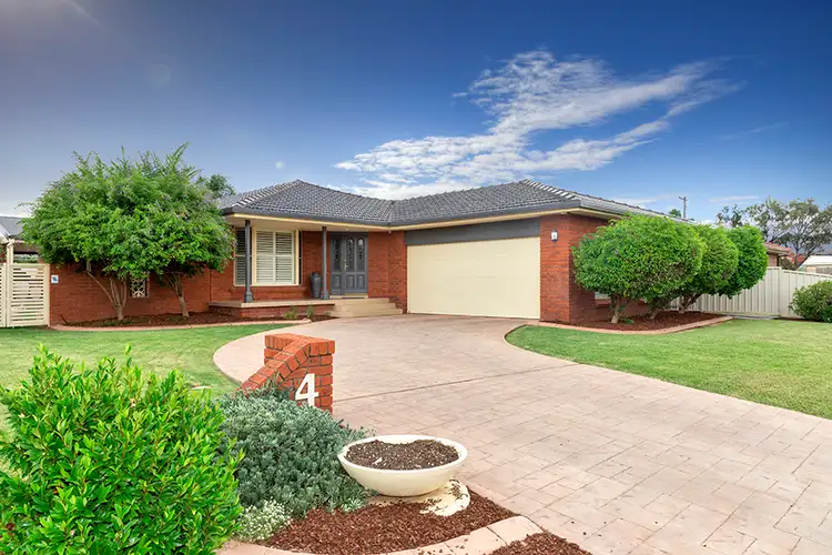 4 Links Avenue, Tamworth NSW 2340