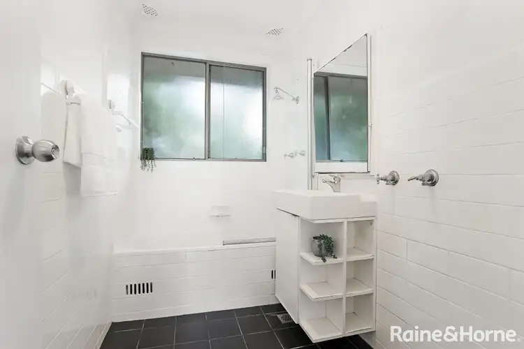 Fifth view of Homely apartment listing, 8/27 Dover Road, Botany NSW 2019