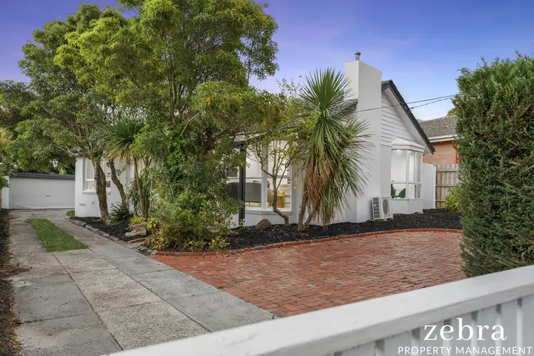 16 Wakefield Avenue, Frankston South VIC 3199