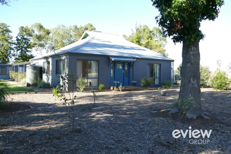 948 Rowe Road, Koyuga VIC 3622