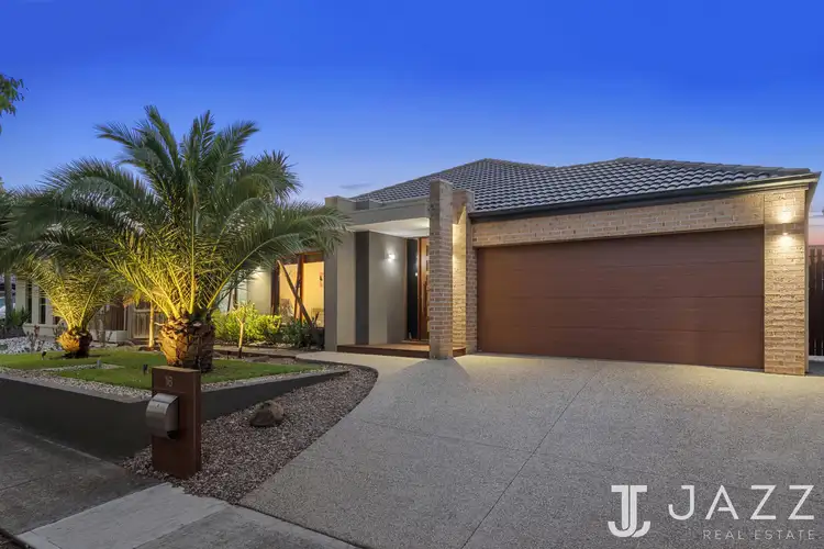 16 Viola Avenue, Point Cook VIC 3030
