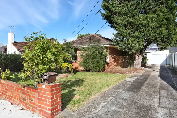13 Emerald Street, Preston VIC 3072