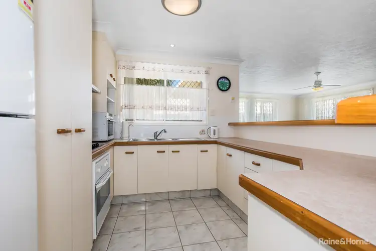 Third view of Homely semi-detached listing, 1/89 Grass Tree Circuit, Bogangar NSW 2488