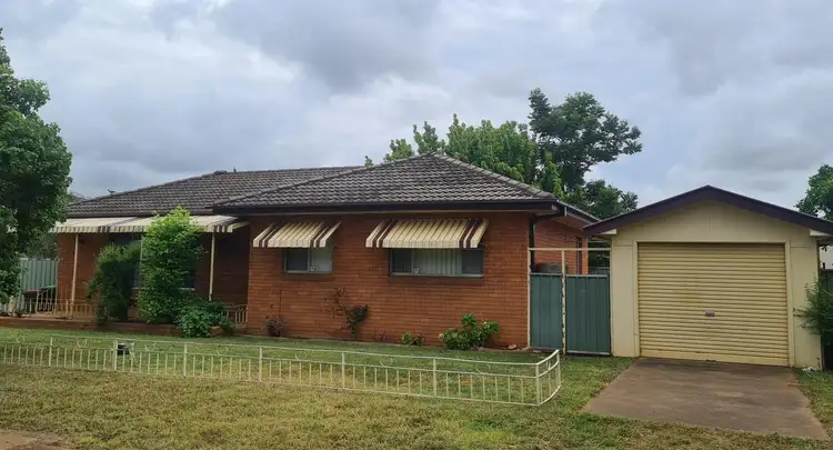16 Hampden Street, Dubbo NSW 2830