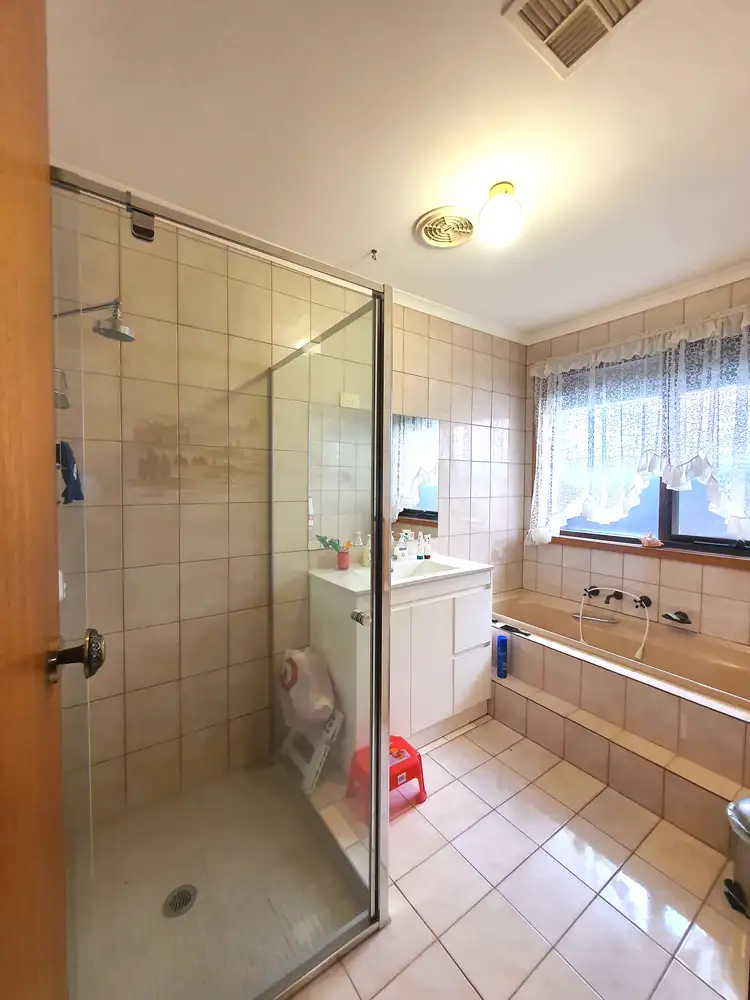 Seventh view of Homely house listing, 16 Cordelia Grove, St Albans VIC 3021