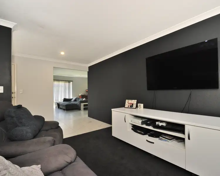Sixth view of Homely house listing, 44 Sapphire Chase, Wellard WA 6170