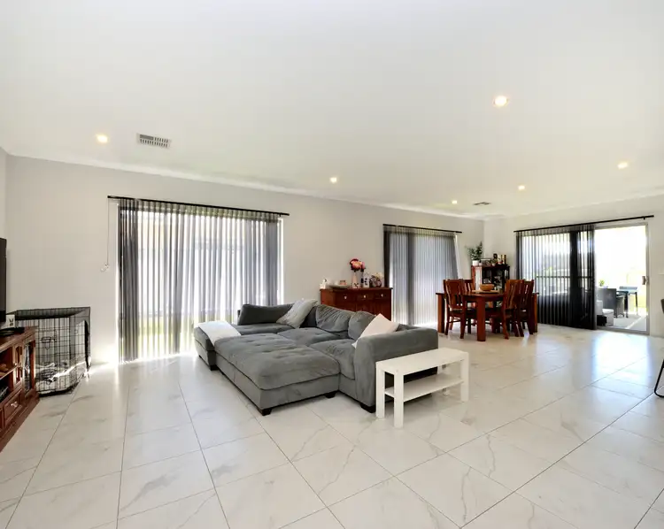 Seventh view of Homely house listing, 44 Sapphire Chase, Wellard WA 6170